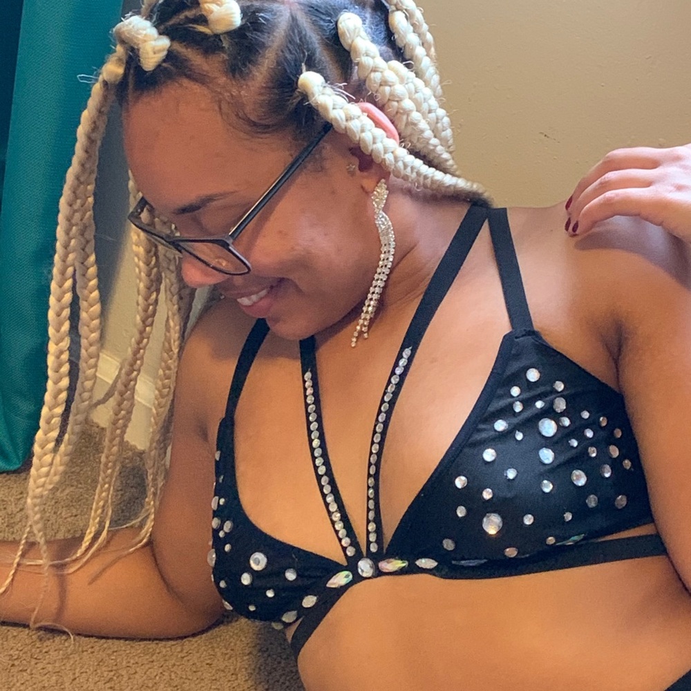 Black Bra